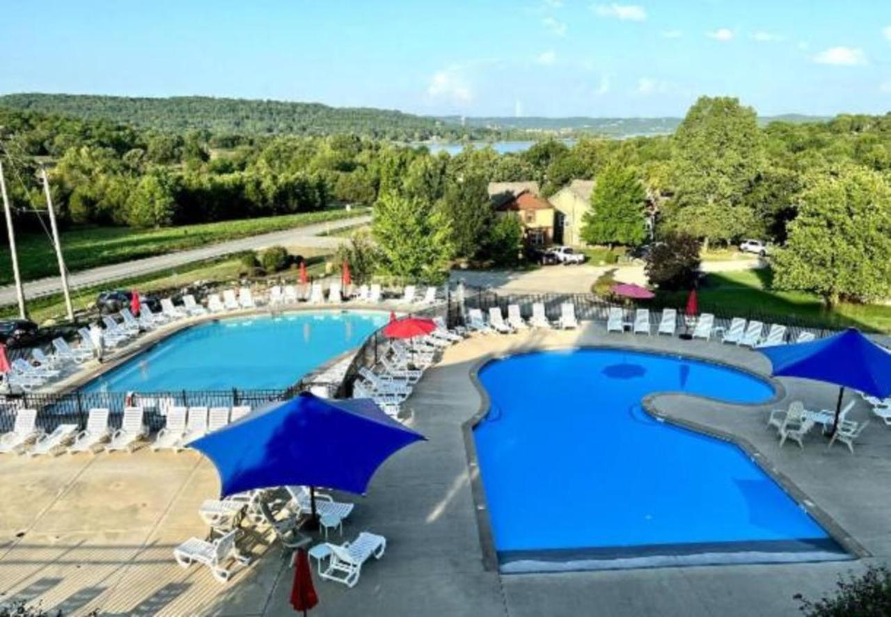 Villa Premier Retreat With Hot Tub, Theater & Pool Table Hollister Esterno foto