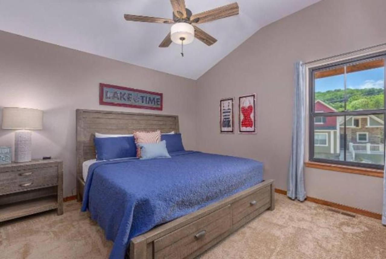 Villa Premier Retreat With Hot Tub, Theater & Pool Table Hollister Esterno foto