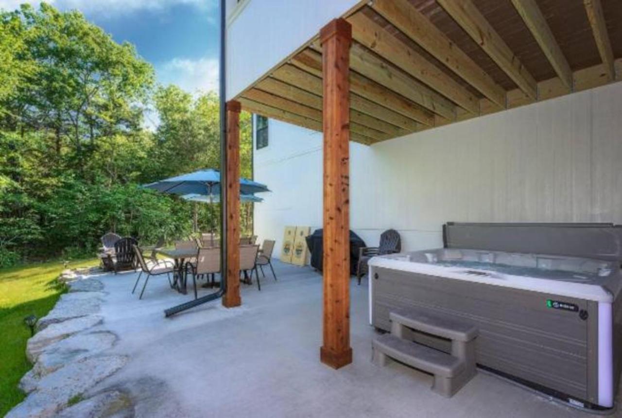 Villa Premier Retreat With Hot Tub, Theater & Pool Table Hollister Esterno foto