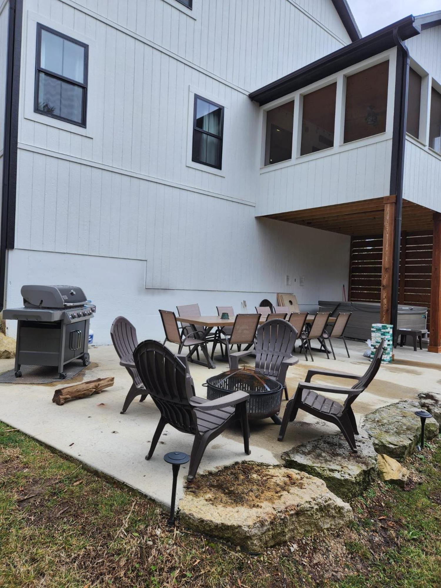 Villa Premier Retreat With Hot Tub, Theater & Pool Table Hollister Esterno foto
